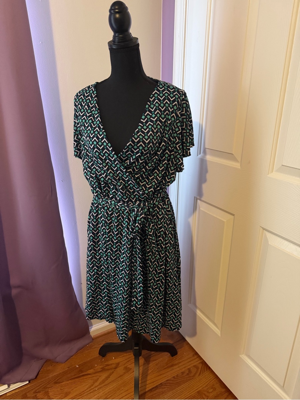 Lane Bryant Green Black White Geometric Wrap-Style Dress Size 18/20